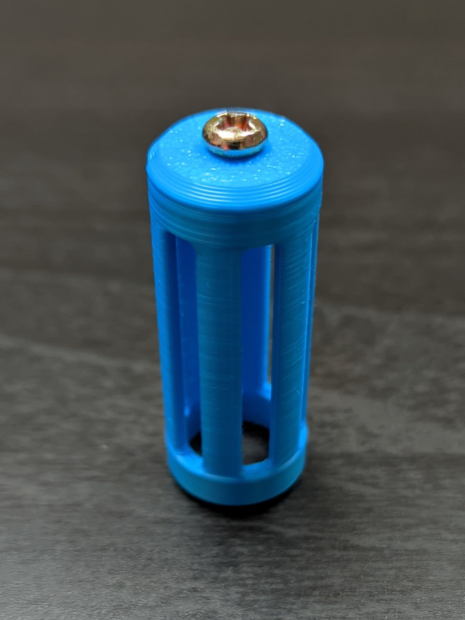 Aaa To Aa Battery Adapter By Robert Hidasi Download Free Stl Model Printables Com