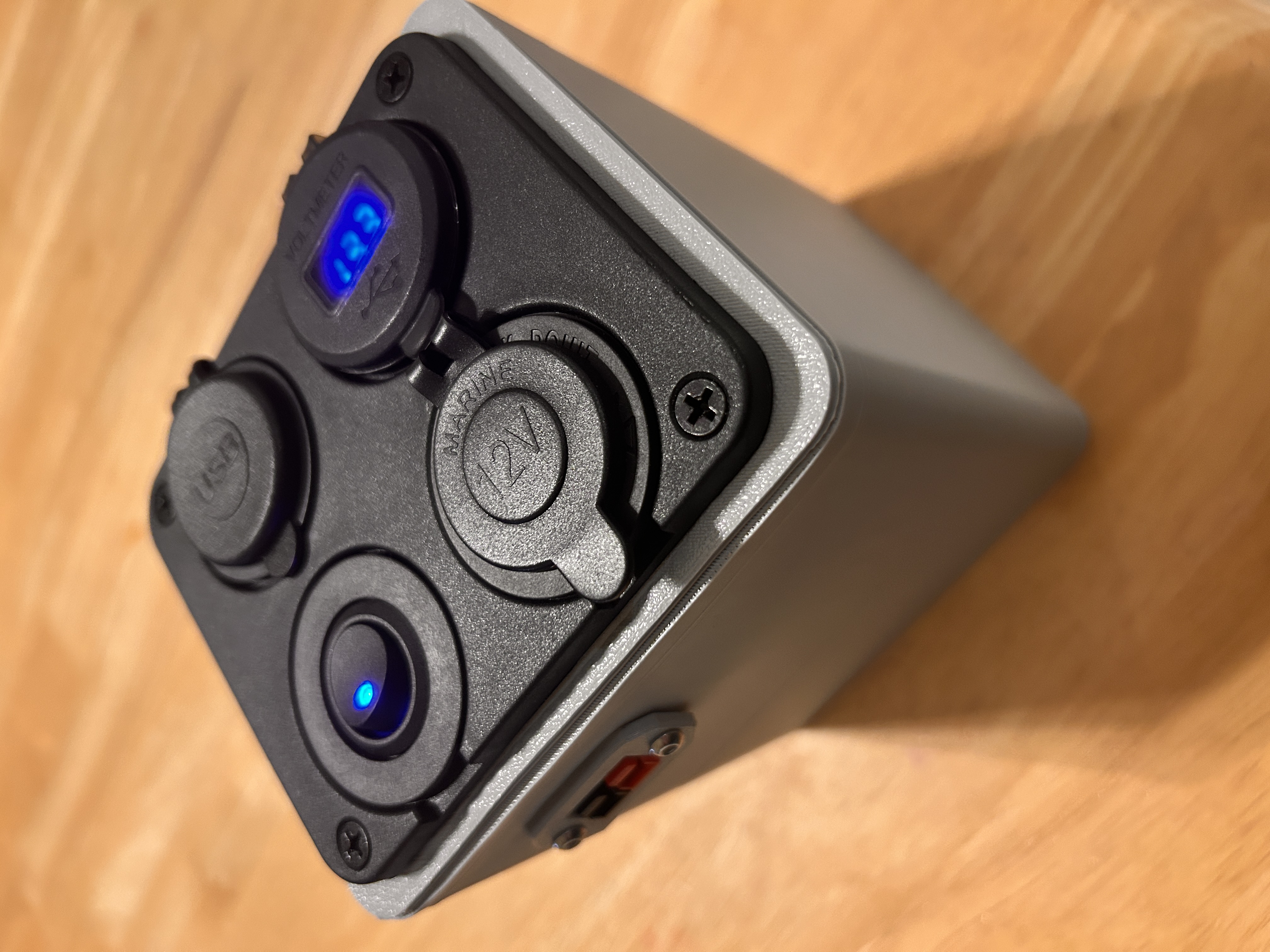 LiFePO4 Phone Charging Power Box with Anderson Powerpoles