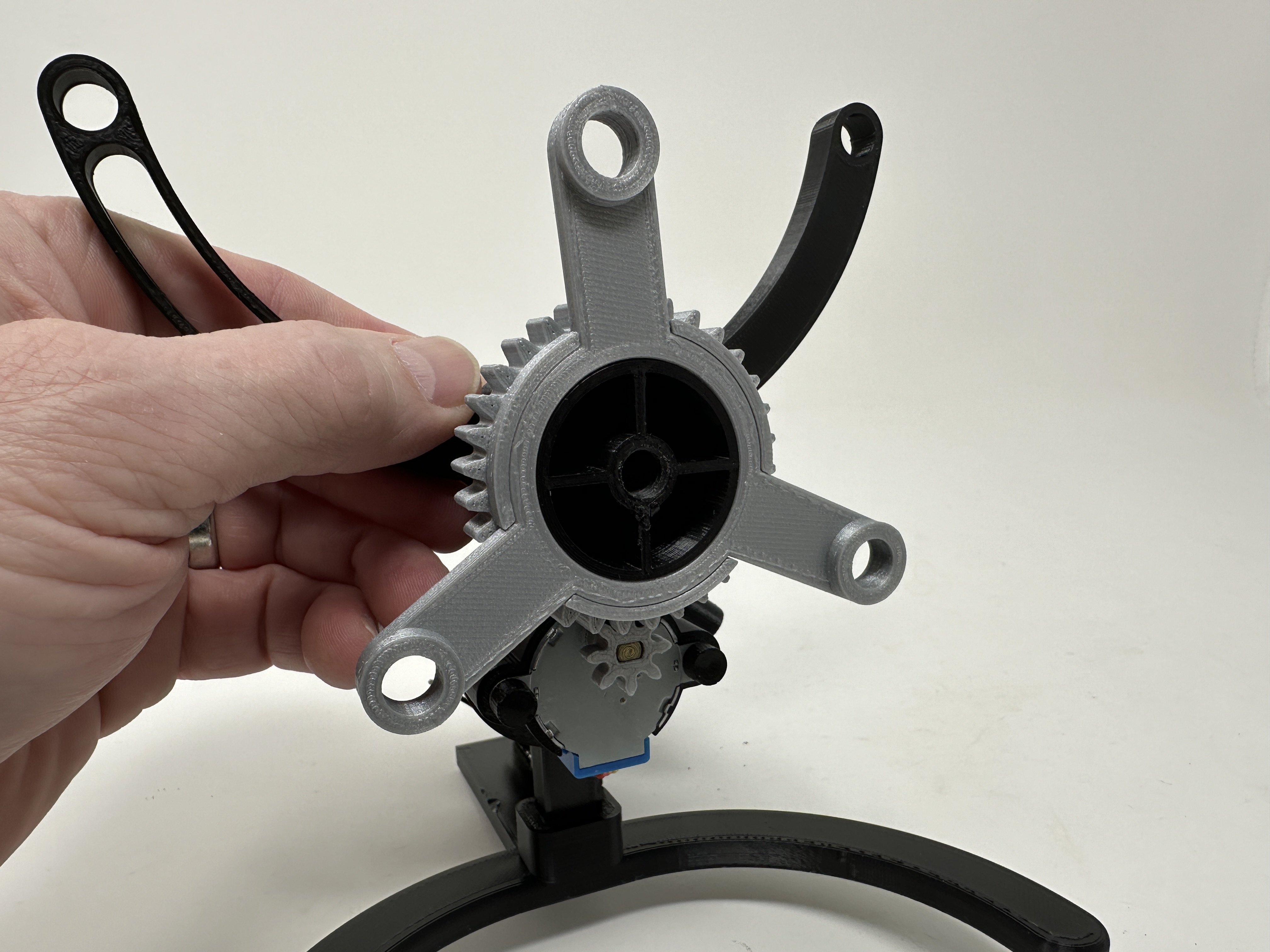 Miniatura 11 do modelo 3D Geneva Clock.