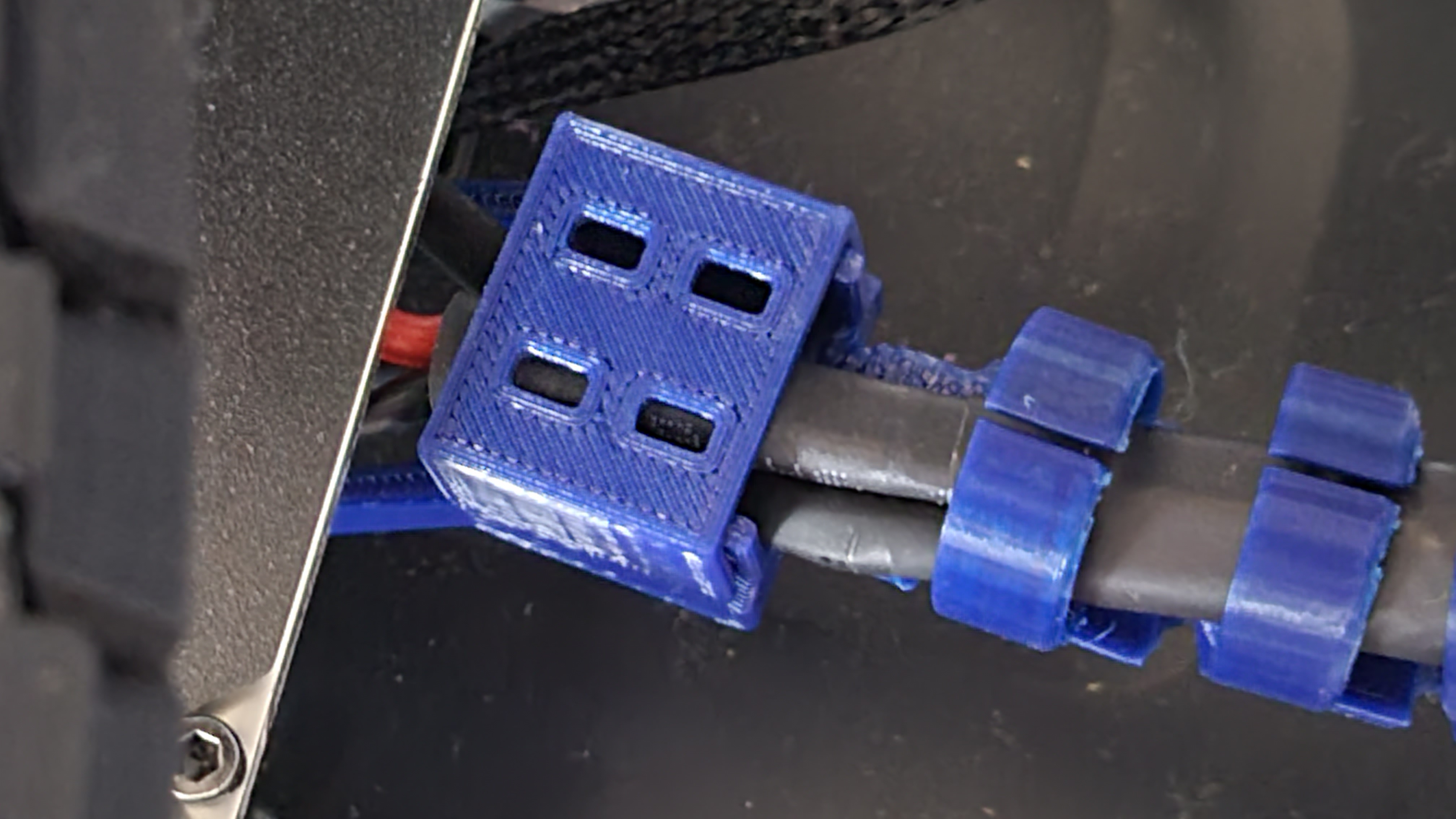 Ender 3 V3 SE Bed Spine Chain Mount