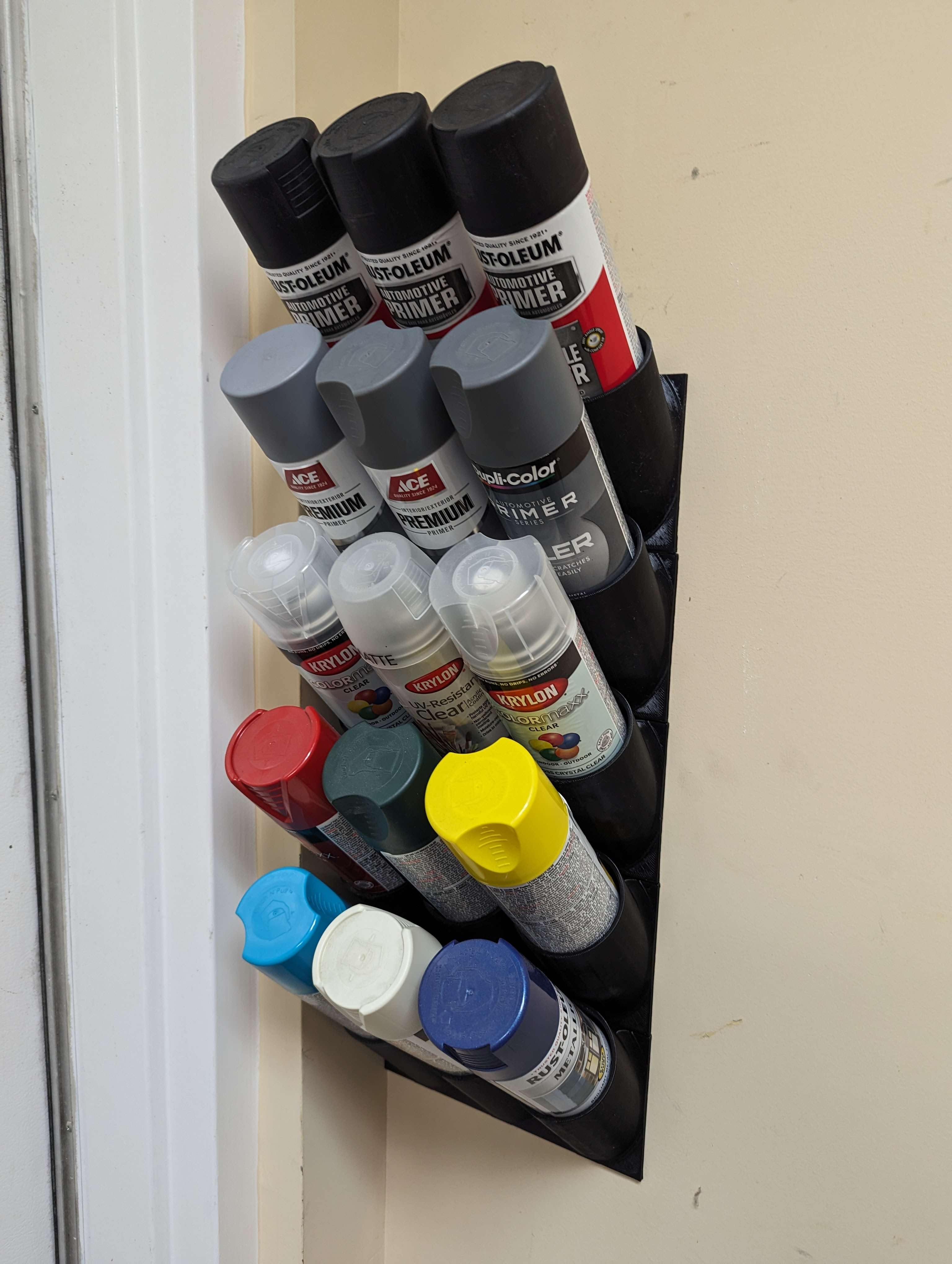 Spray Paint Can Wall Mount by DC Download free STL model