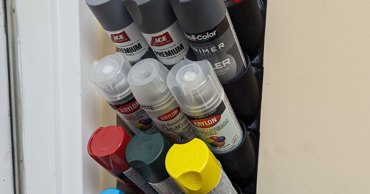 Spray Paint Can Wall Mount by DC Download free STL model