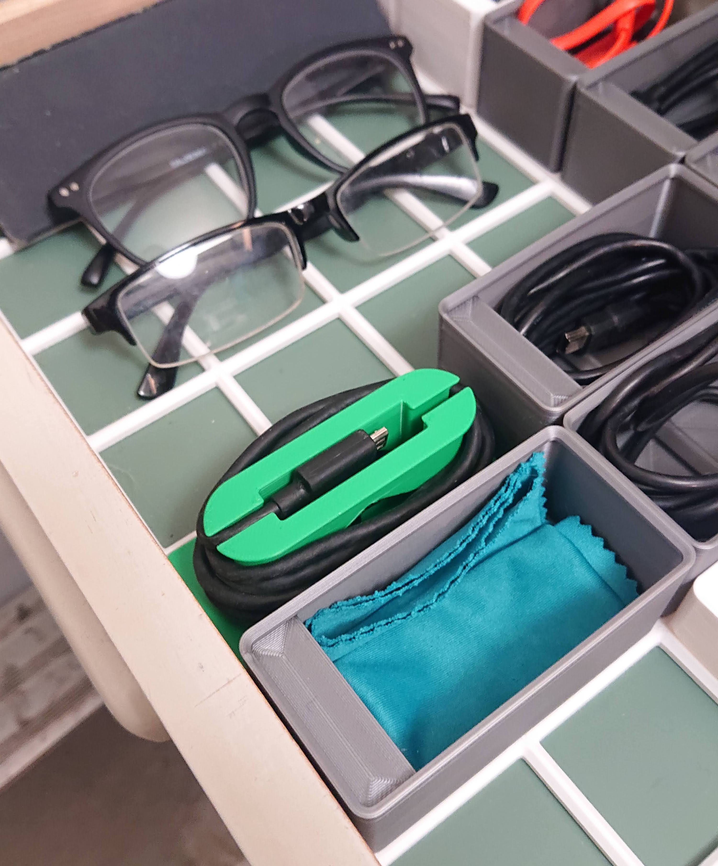 Miniatura 2 do modelo 3D Gridfinity Cable Organizer