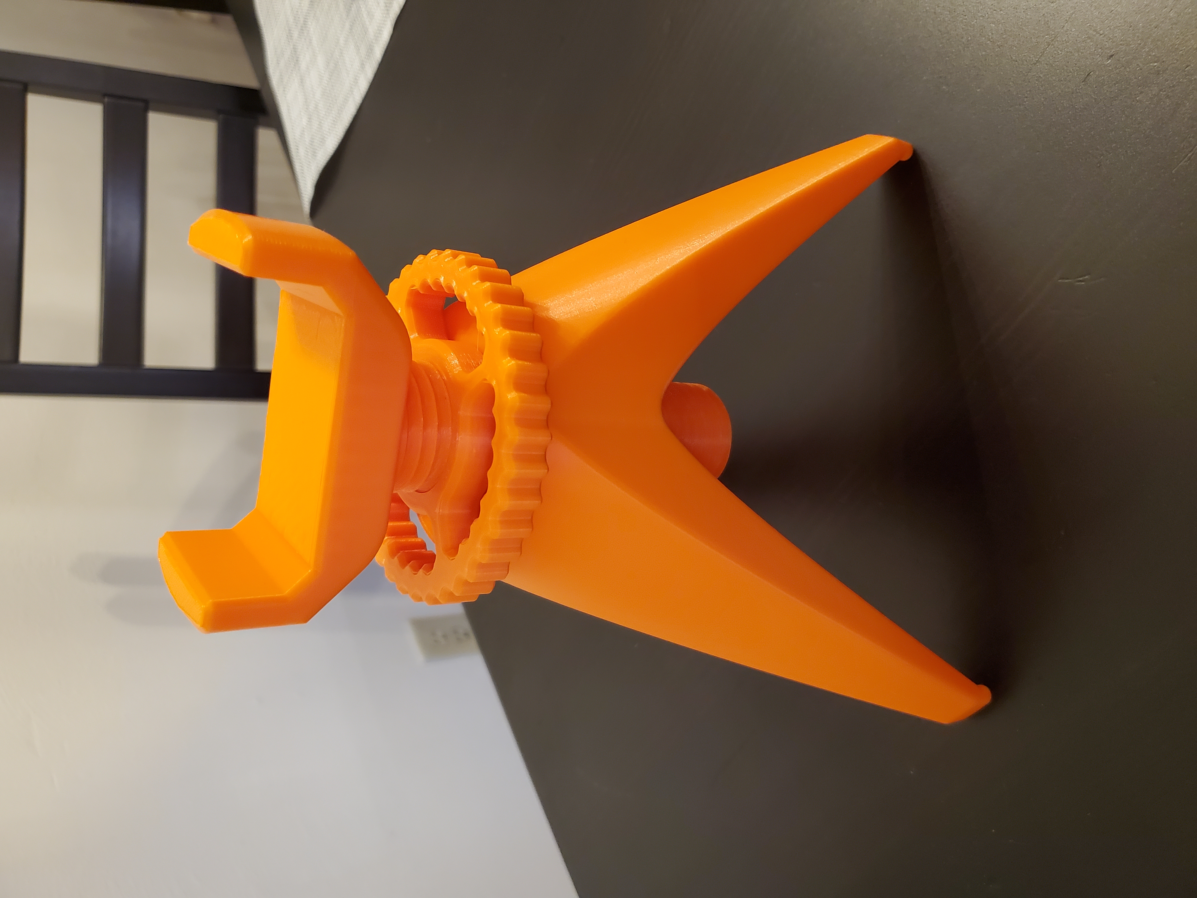 Adjustable height shooting rest