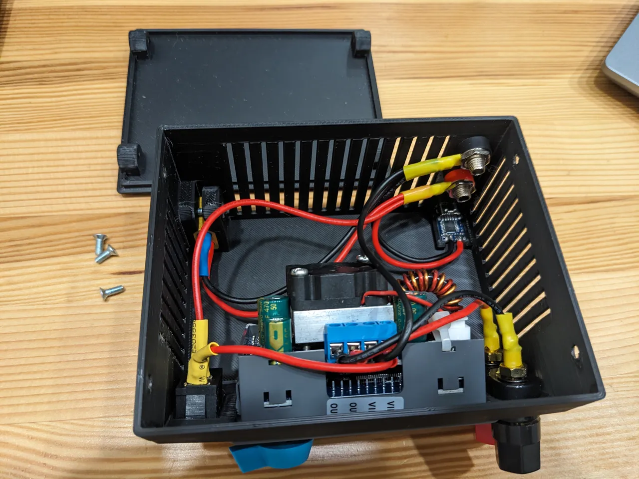 Enclosure for power supply module ZK-5KX by tearandfix | Download