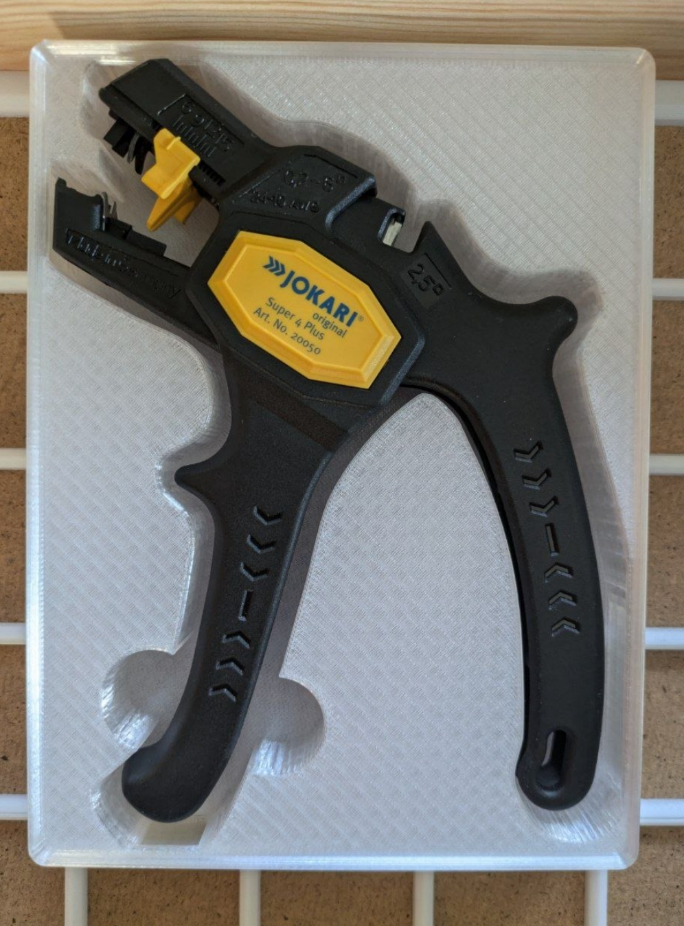 Gridfinity Holder for Jokari Automatic Wire Stripper / Automatische Abisolierzange