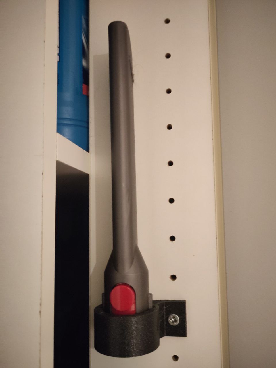 Dyson vacuum parts holder by MarcBestmann Download free STL model