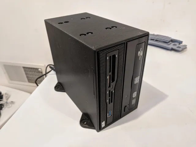 Thermaltake Core P3 5.25 Vertical Drive Bay