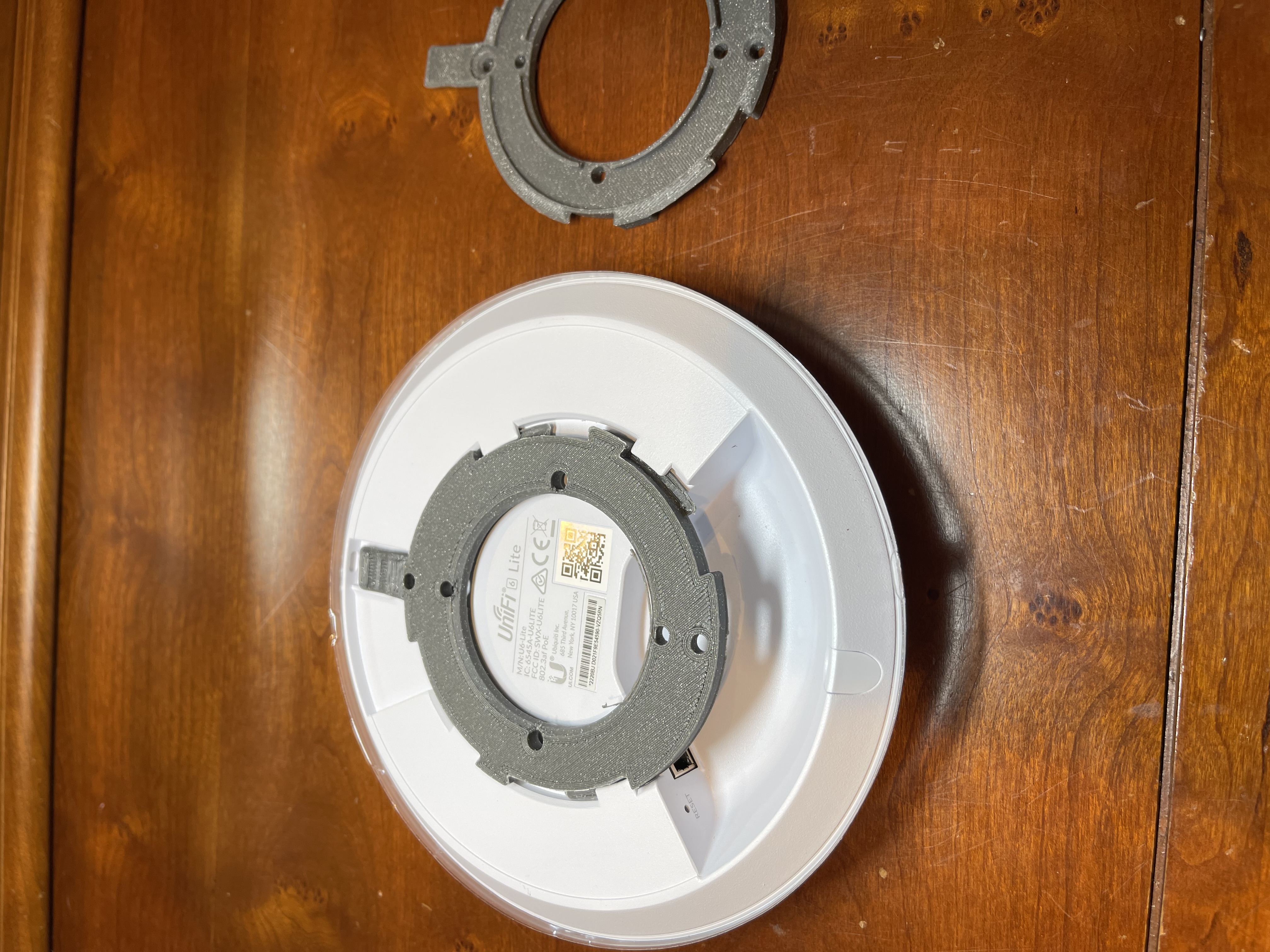 Ubiquiti - Small AP Mounting Plate