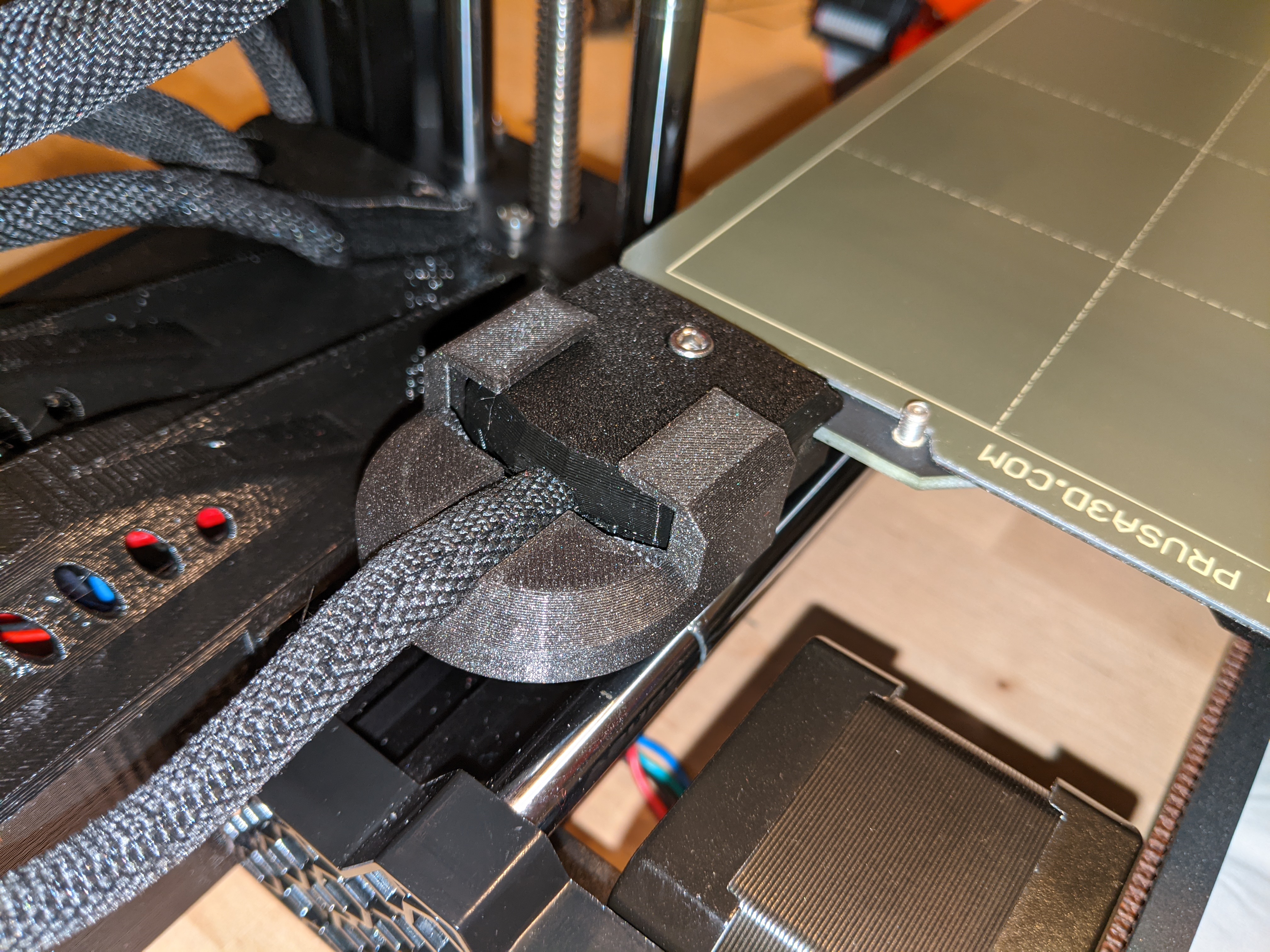 Prusa mini+ Heatbed Cable Support (Easy Clip On) - REMIX