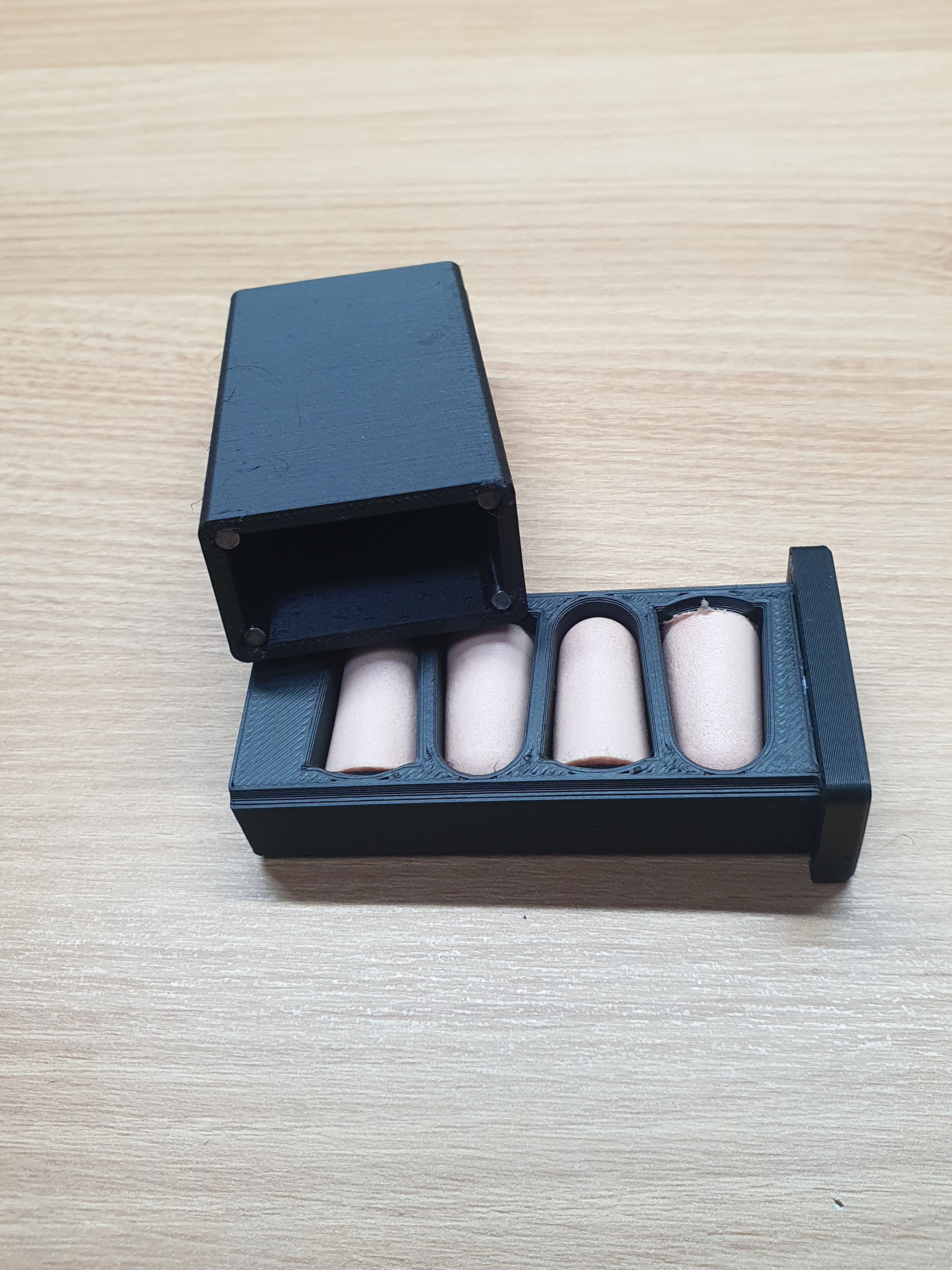 Miniatura 3 do modelo 3D Earplug case