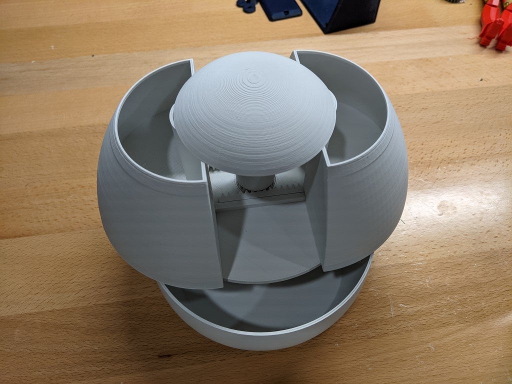 Miniatura 5 do modelo 3D Easter Egg Balcony Box