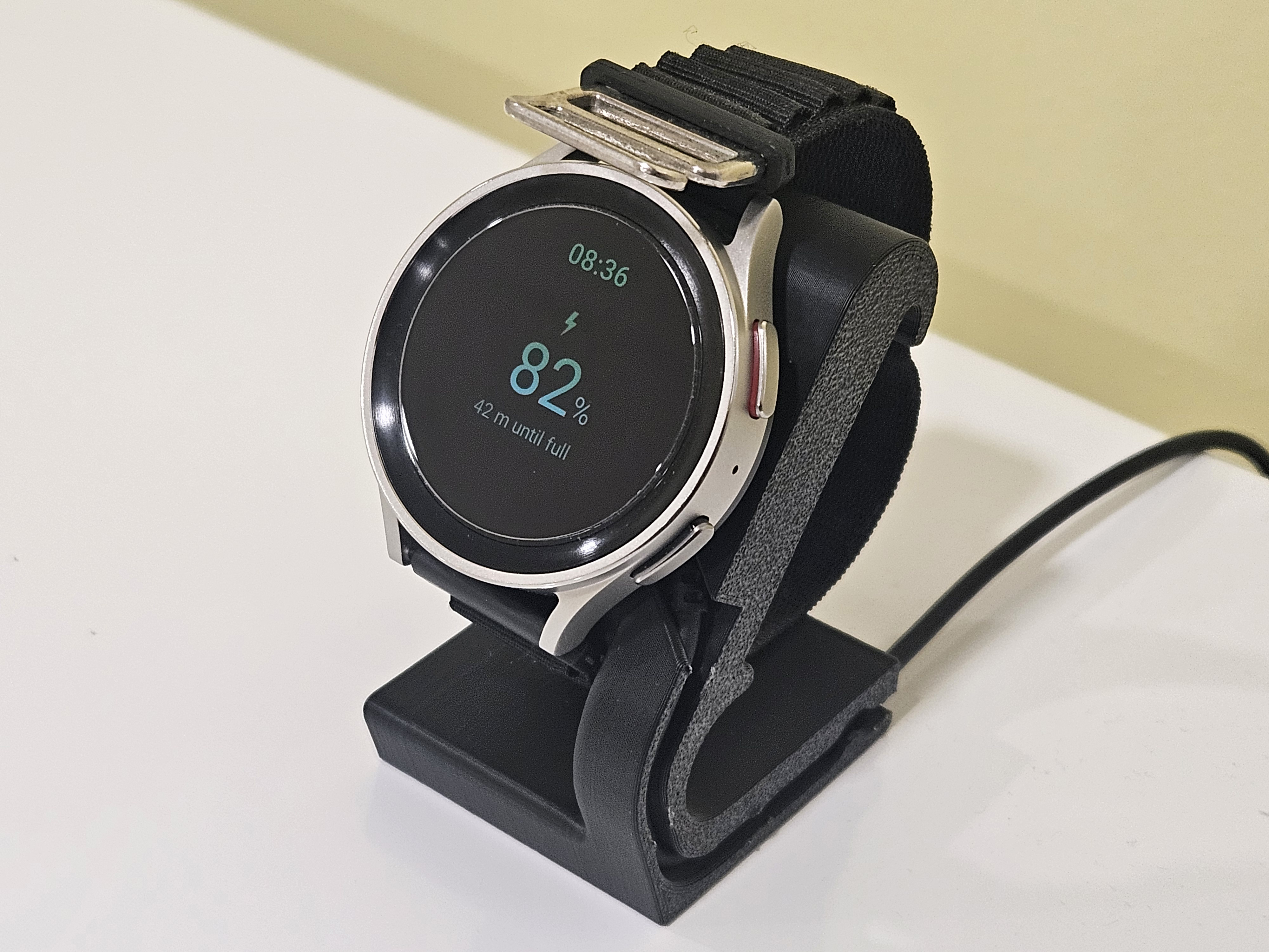 Samsung Galaxy Watch 5/5 Pro/6/7/Ultra Charging Stand (Galaxy Watch 3/4