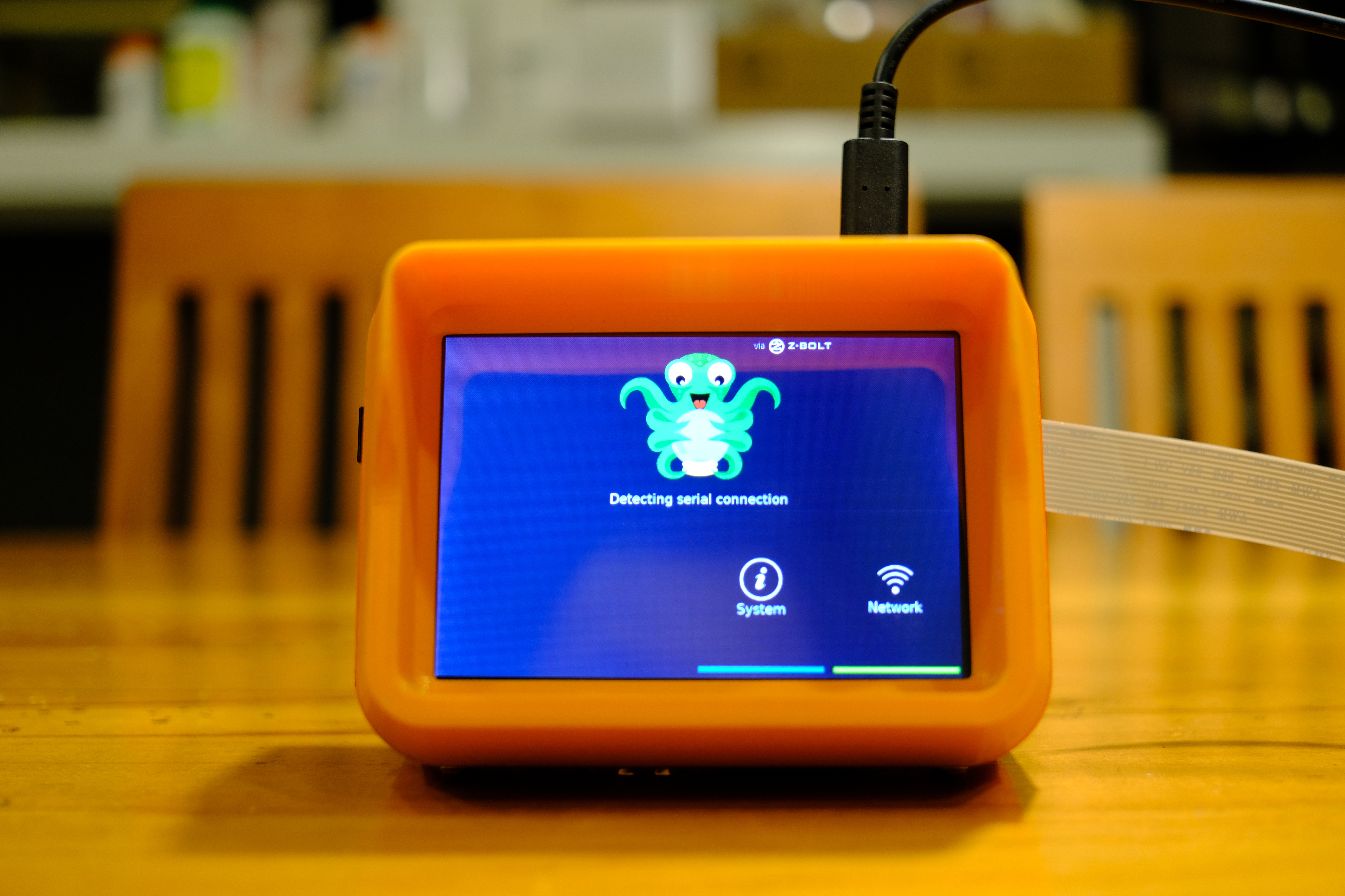 A Raspberry Pi terminal with Pi3 & Waveshare 4" RPi LCD