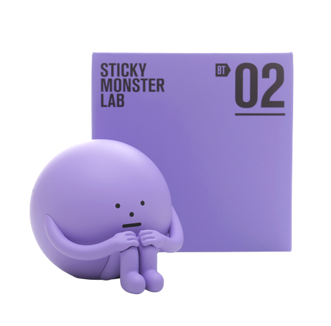 Sticky Monster Lab - The Bat 02
