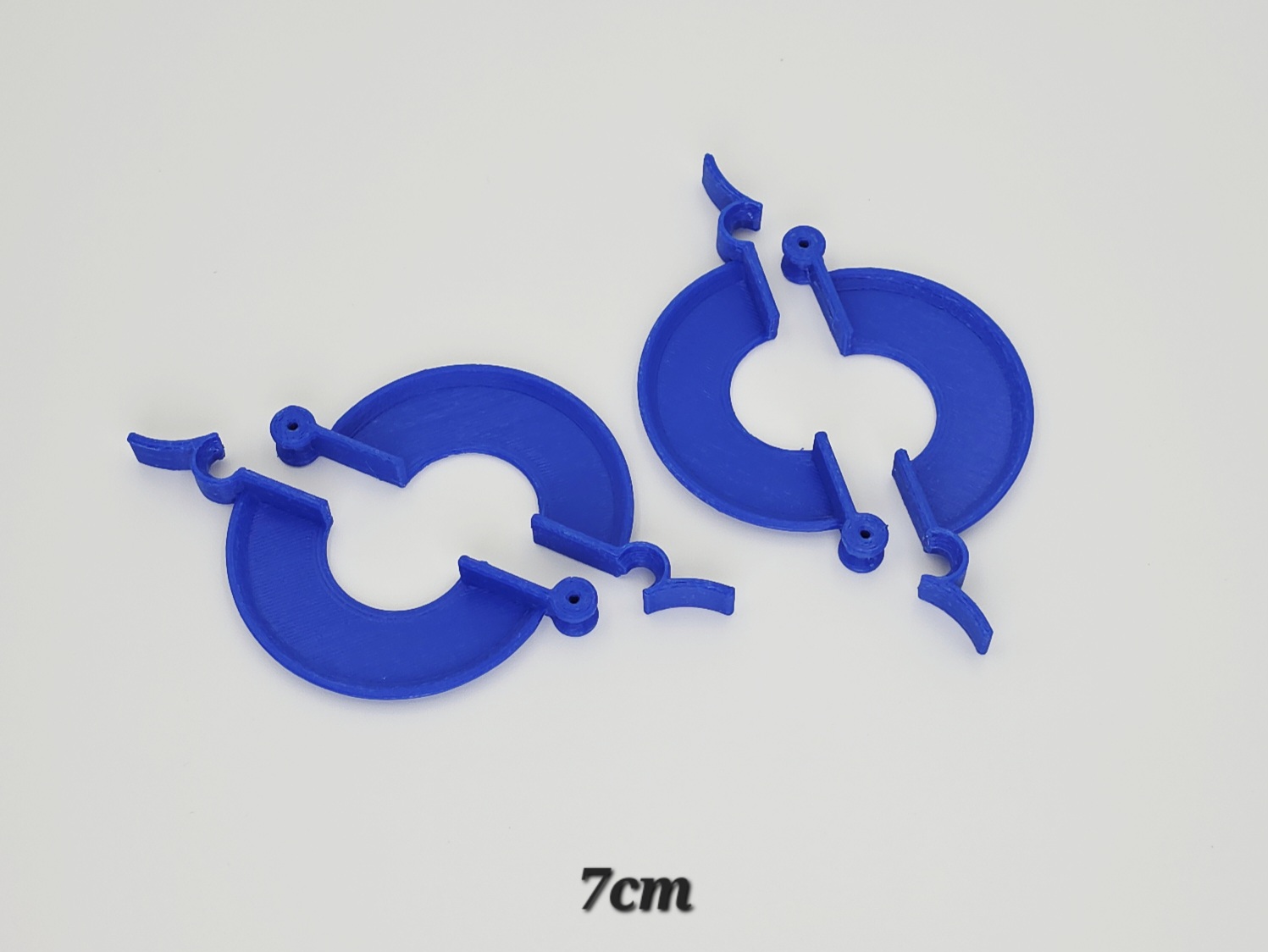 Miniatura 7 do modelo 3D Easy-Peasy Pompom Maker