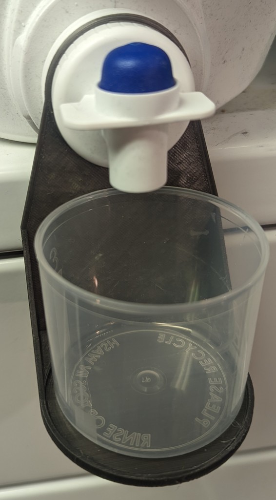 Simple Customizable Laundry Detergent Soap and Fabric Softener Drip Cup