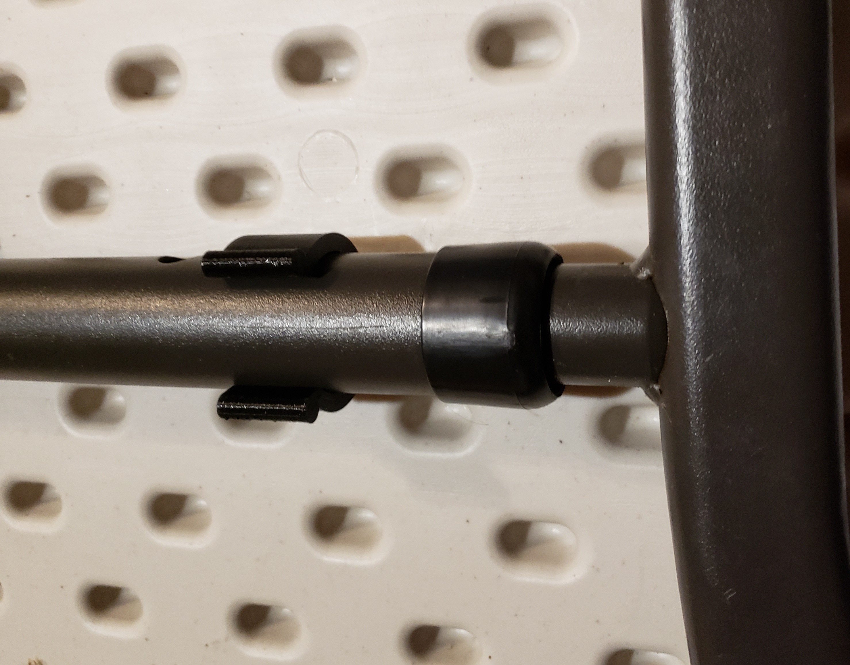 Leg Clip for Lifetime 80256 4 Foot Adjustable Height Table by muchtall