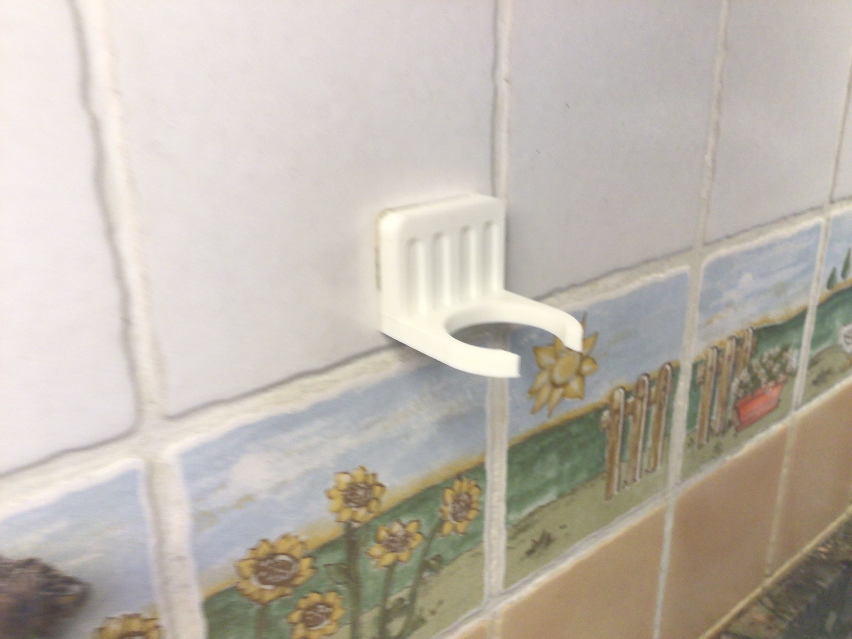 Mixer wall hanger — thumbnail 3