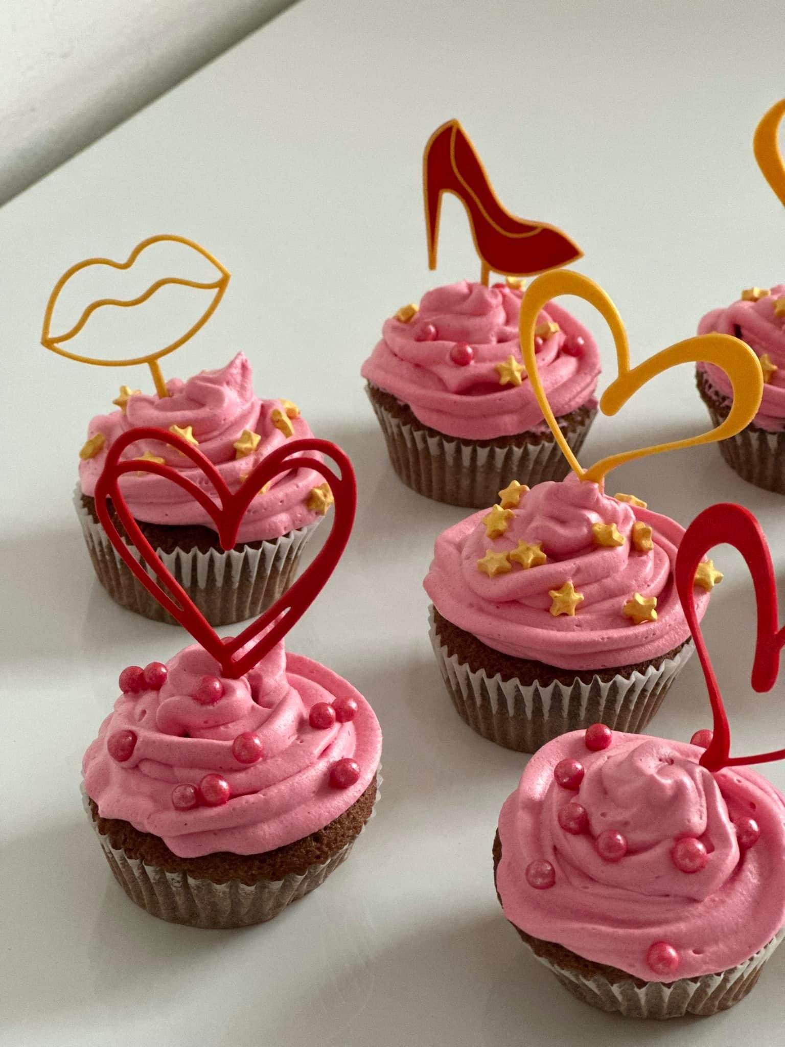 Valentine's toppers