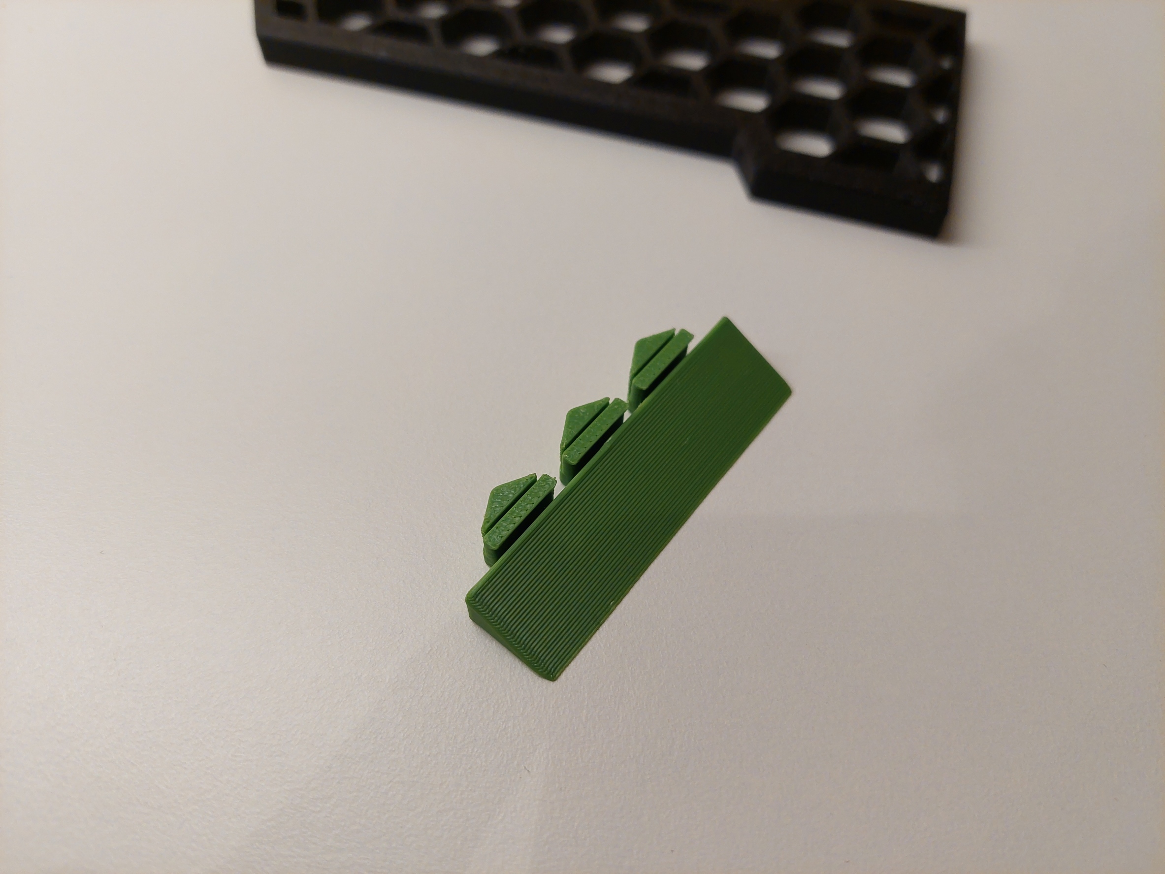Miniatura 2 do modelo 3D Reusable Hex Scraper (Blade remix)
