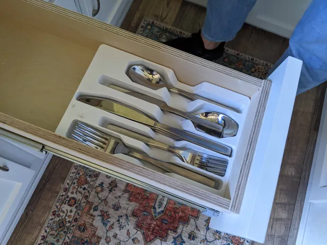 Compact Silverware Insert