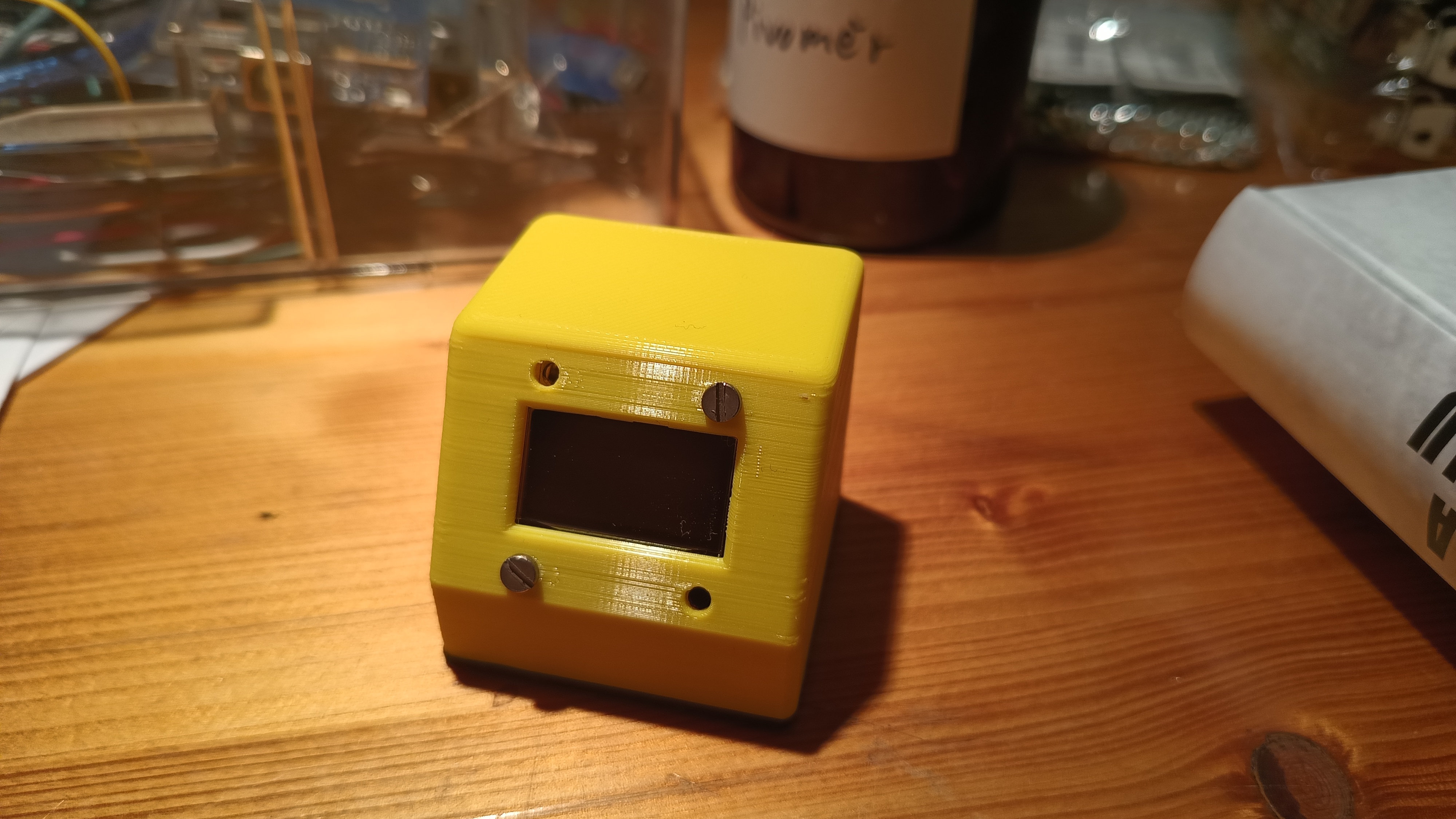 Tiny weather station housing - ESP8266-01 + 0.96" OLED