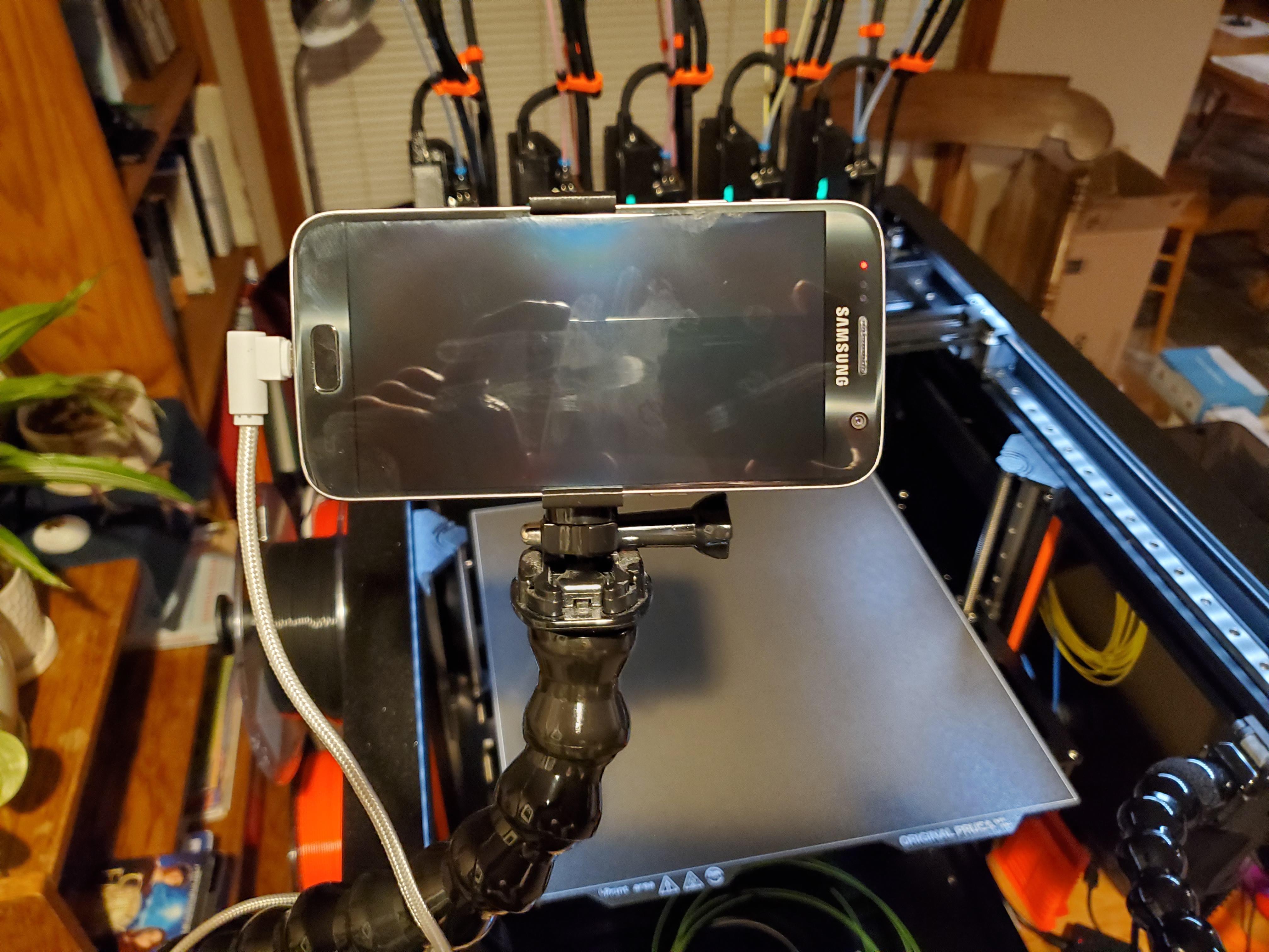 Galaxy S7 / S10 1/4-20 Threaded GoPro / Tripod Mount