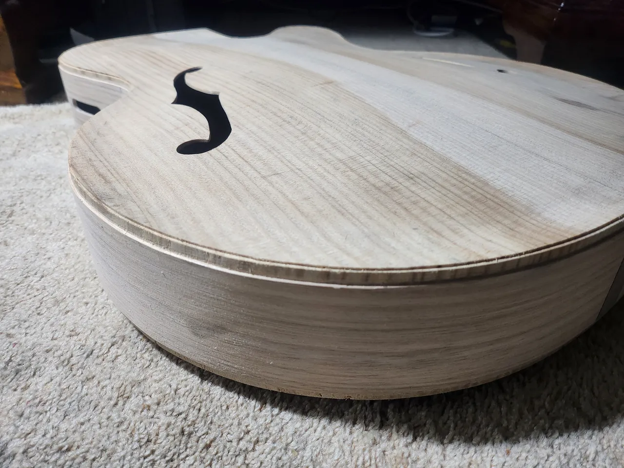 Dremel Binding Router Guide (Stewmac Ripoff) by Horse With Stripes