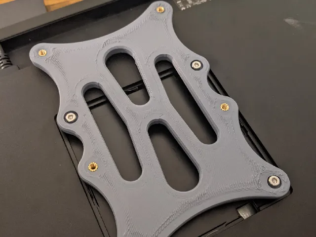 VESA 6cm riser (100mm x 100mm)