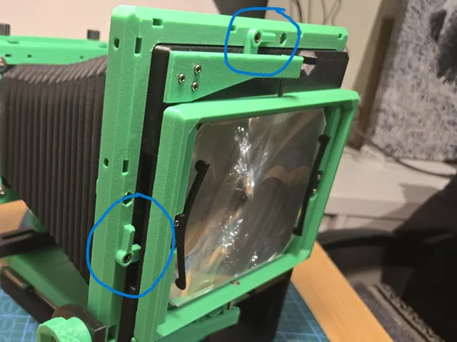 Ground glass holder thumb tab  for 4x5 large format camera
