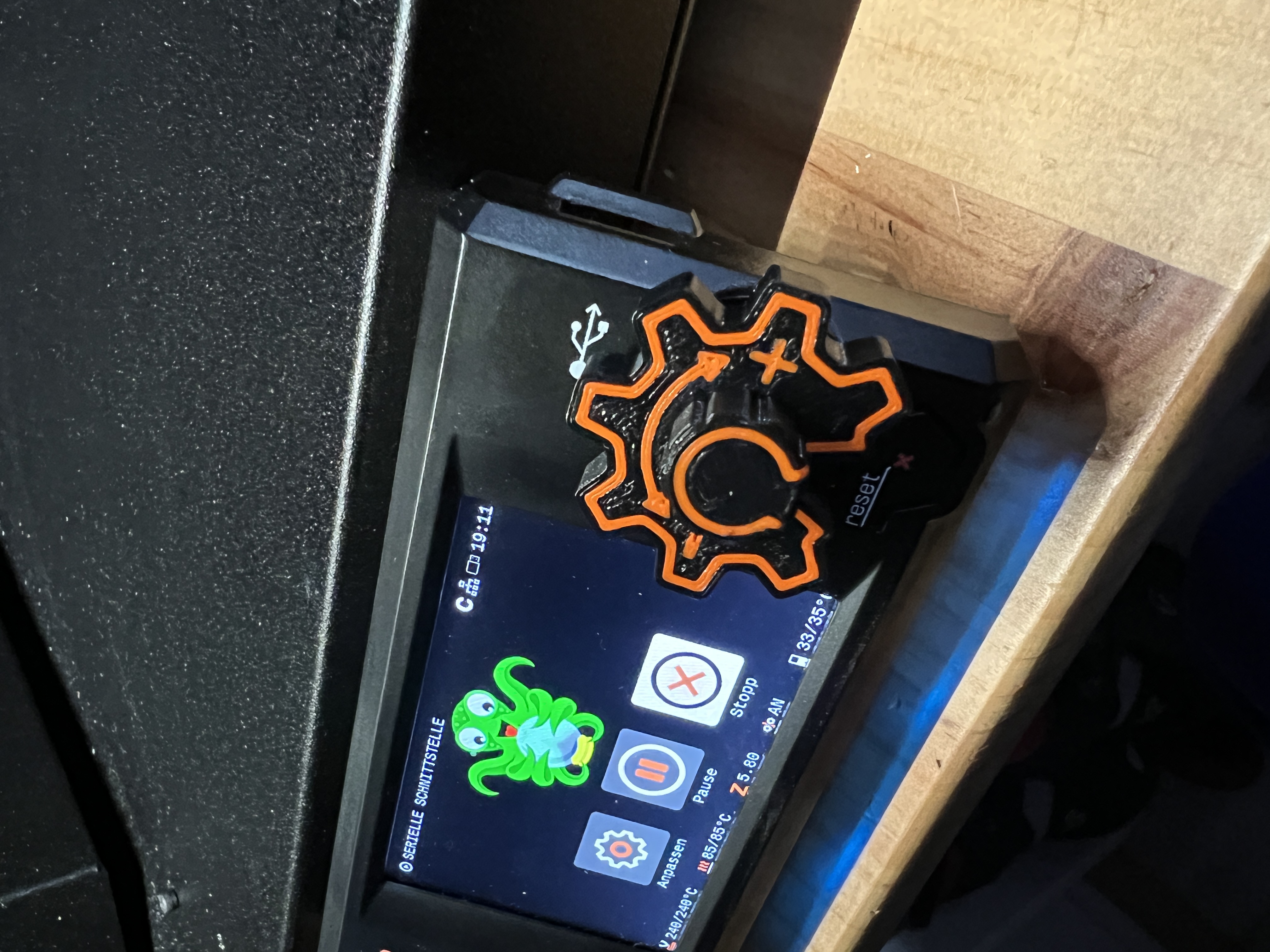 LCD Knob with Arrow and +/- optimized for MMU 3D model