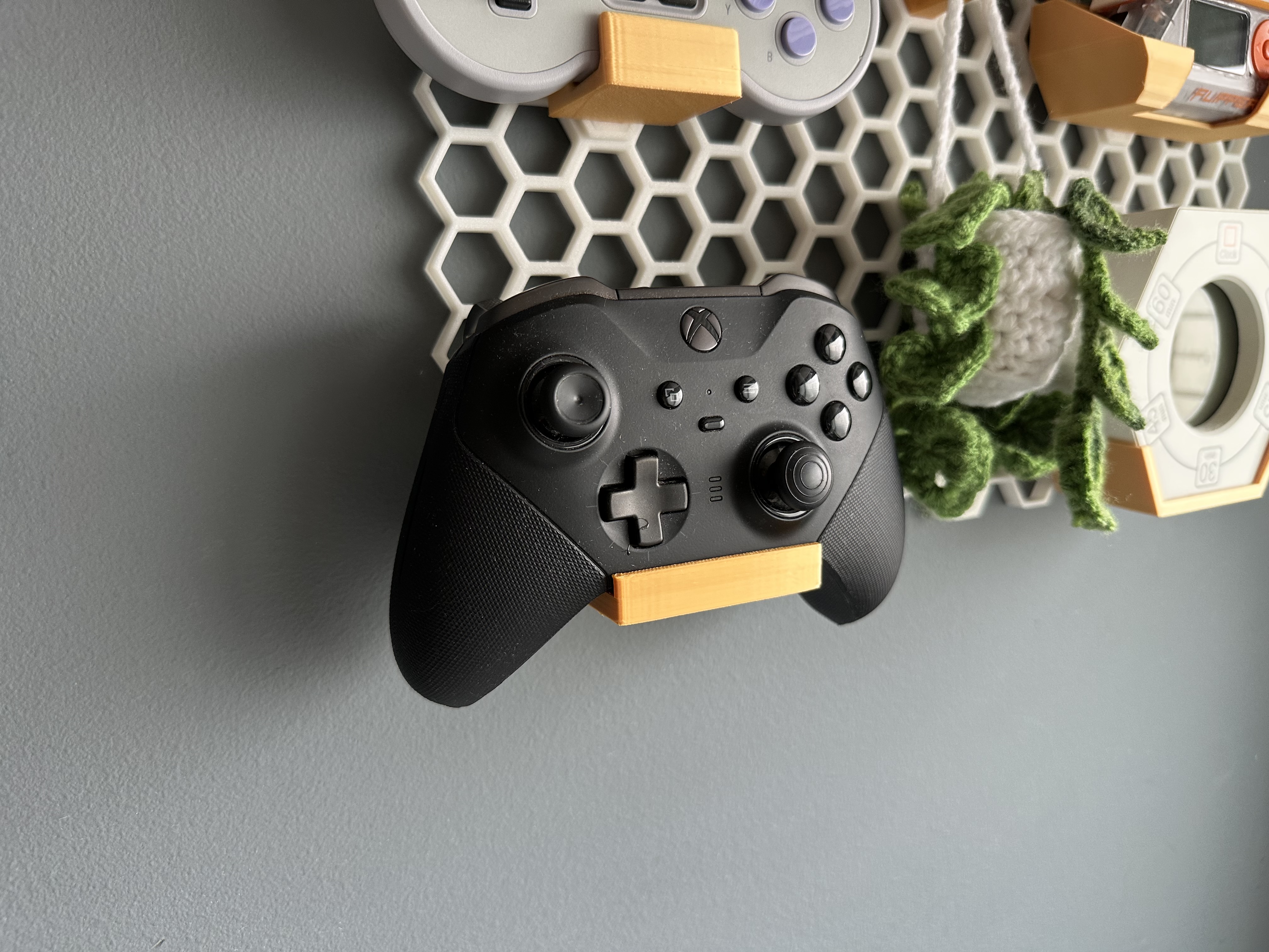 Xbox Elite Controller Stand HSW