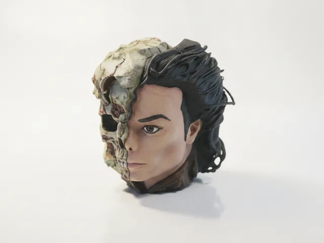 Half Skull Face Portrait Sculpture 3D Printable