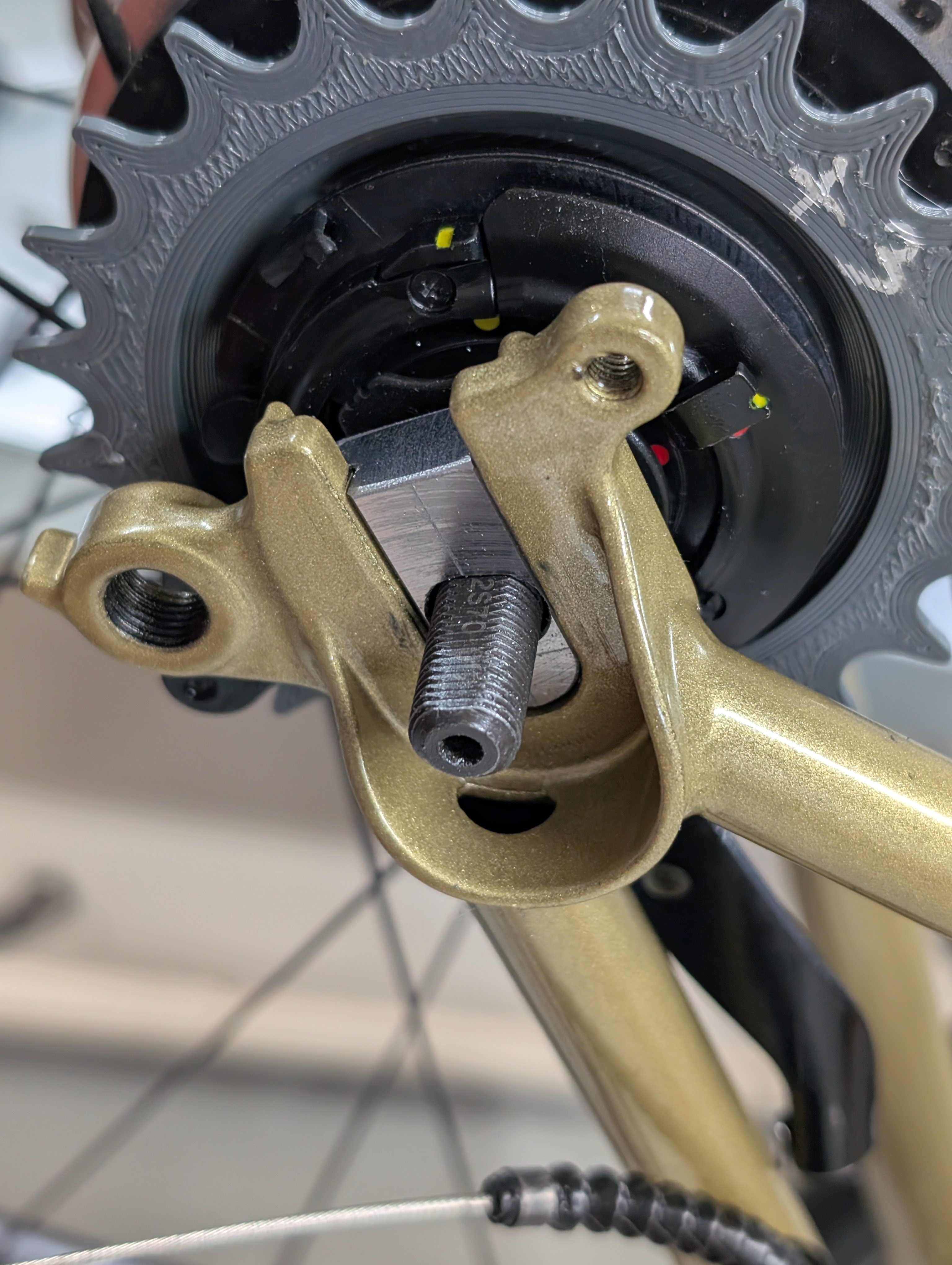 Shimano Alfine 11-speed adapters and mock sprockets