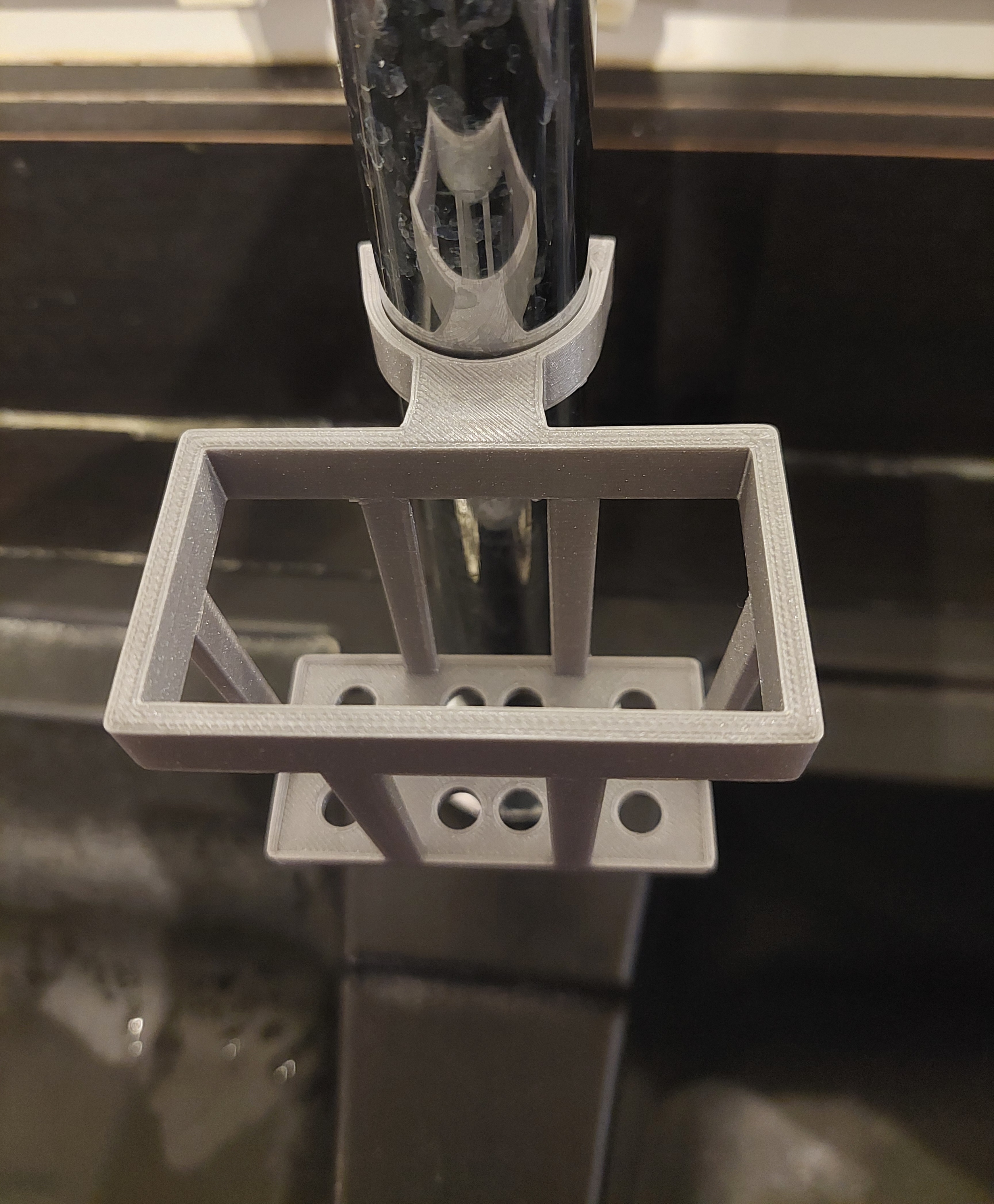 Sponge holder remix with holes