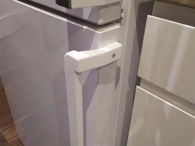 Fridge handle - Beko