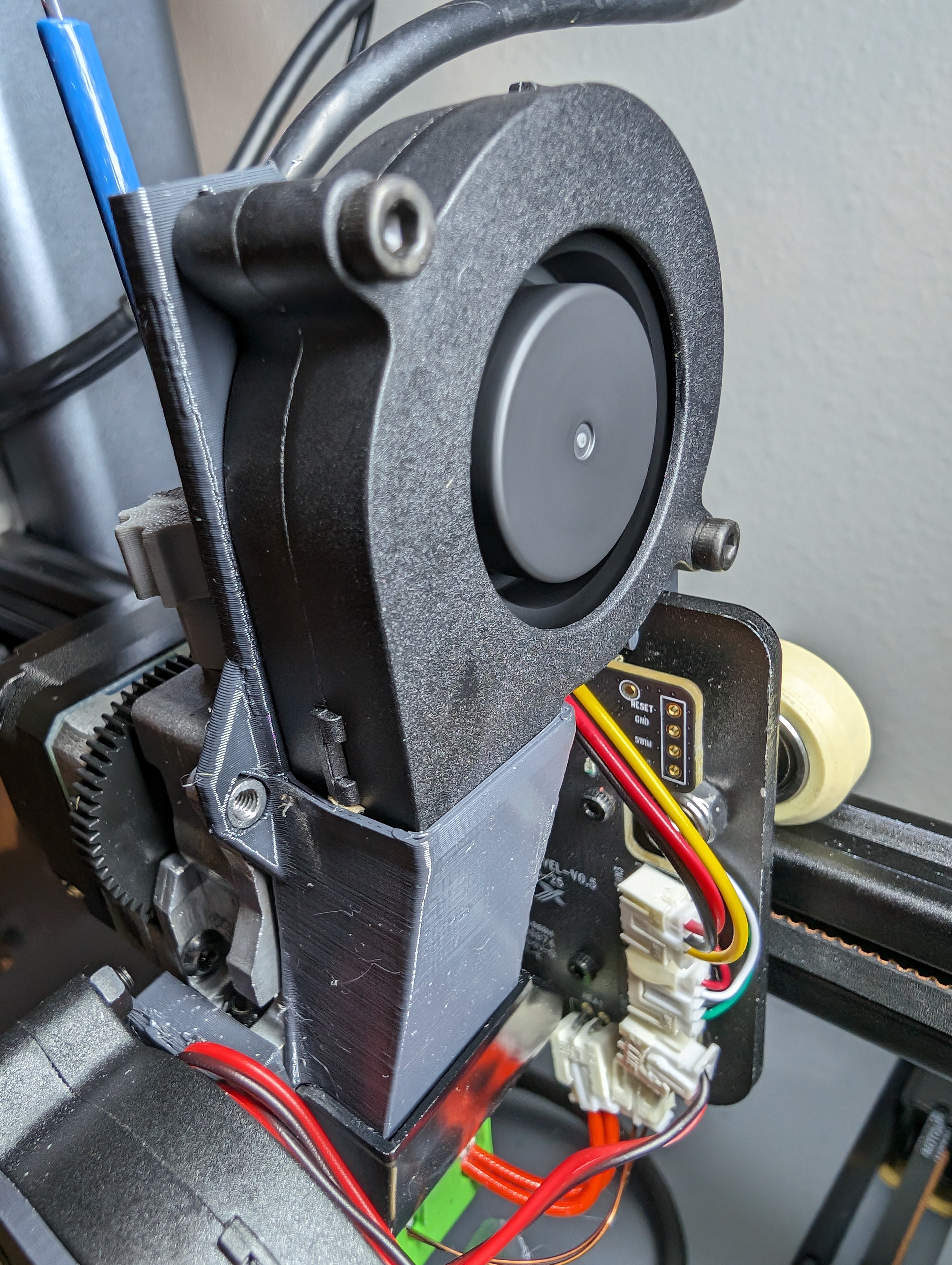 Sizing fixes for AnkerMake M5 5015 Fan for Extruder Heatsink (for Hot Climates)