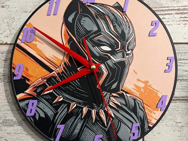 Black Panther Clock (Filament Painting)