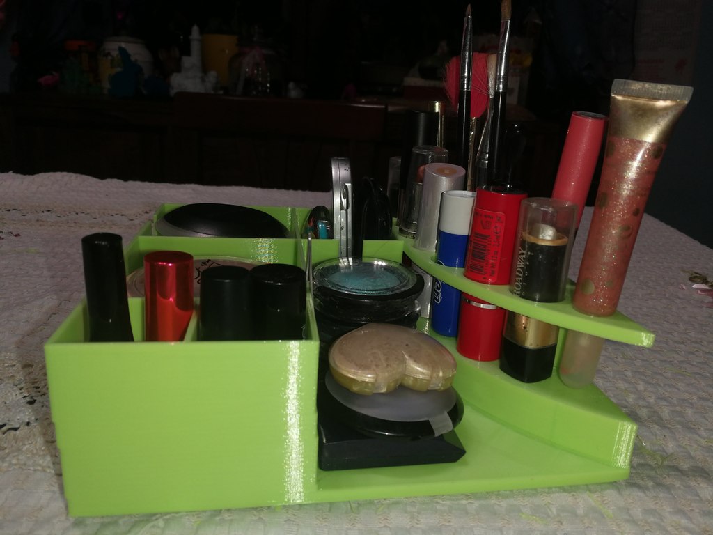 Makeup organizer by Emanuele Orlandin | Download free STL model ...