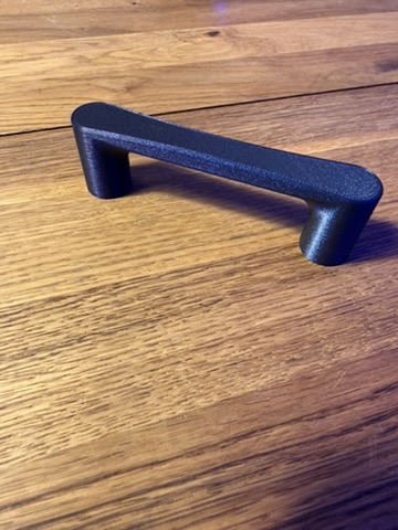 Simple Drawer Handle Curved Design