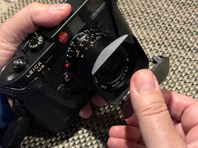 Hood Cap for Super-Elmar-M 21mm, Elmar-M 24mm, Summilux-M 35mm