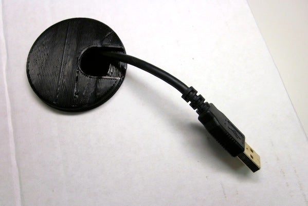 Wire access grommit