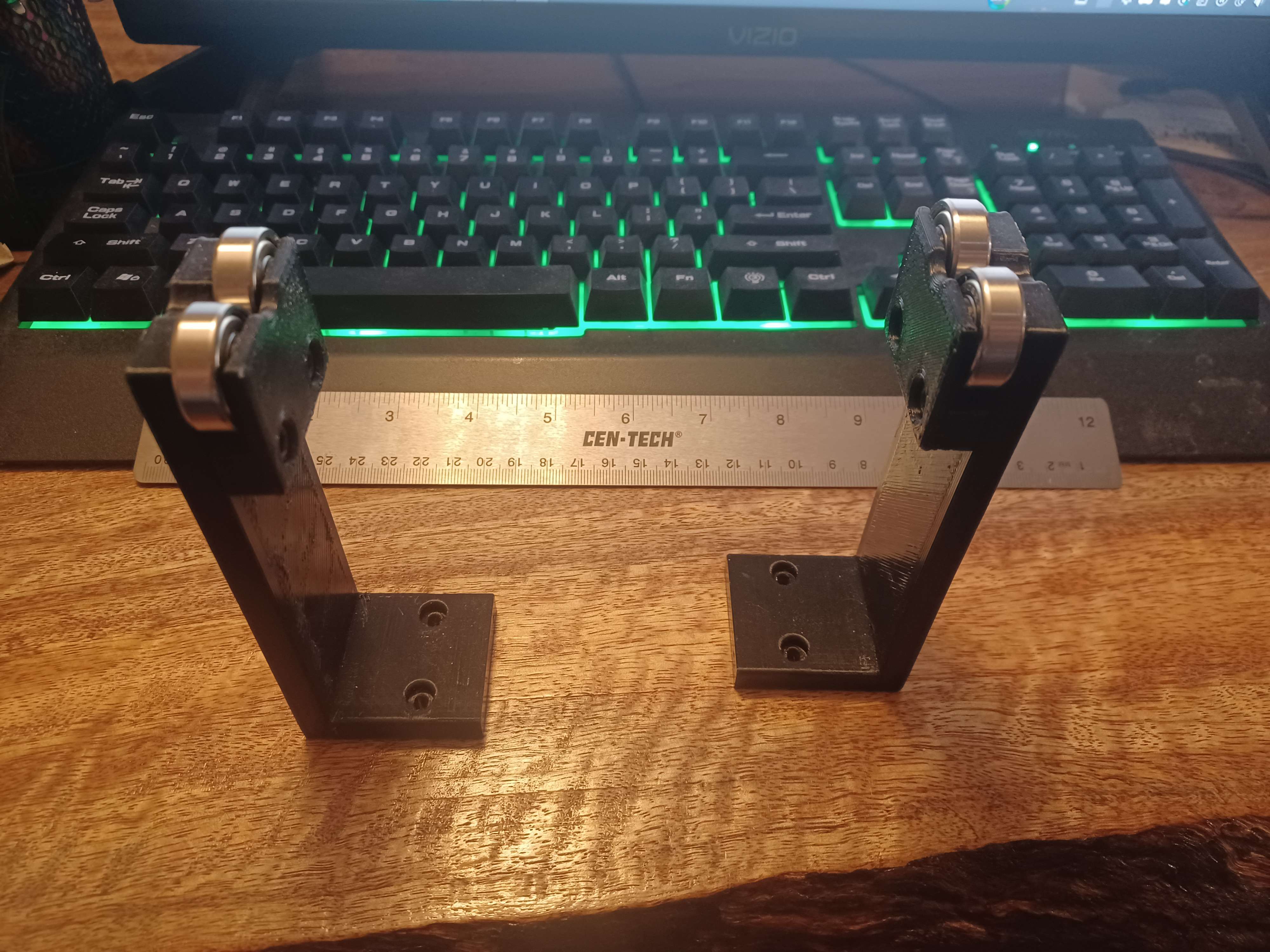 Fishing rod rollers