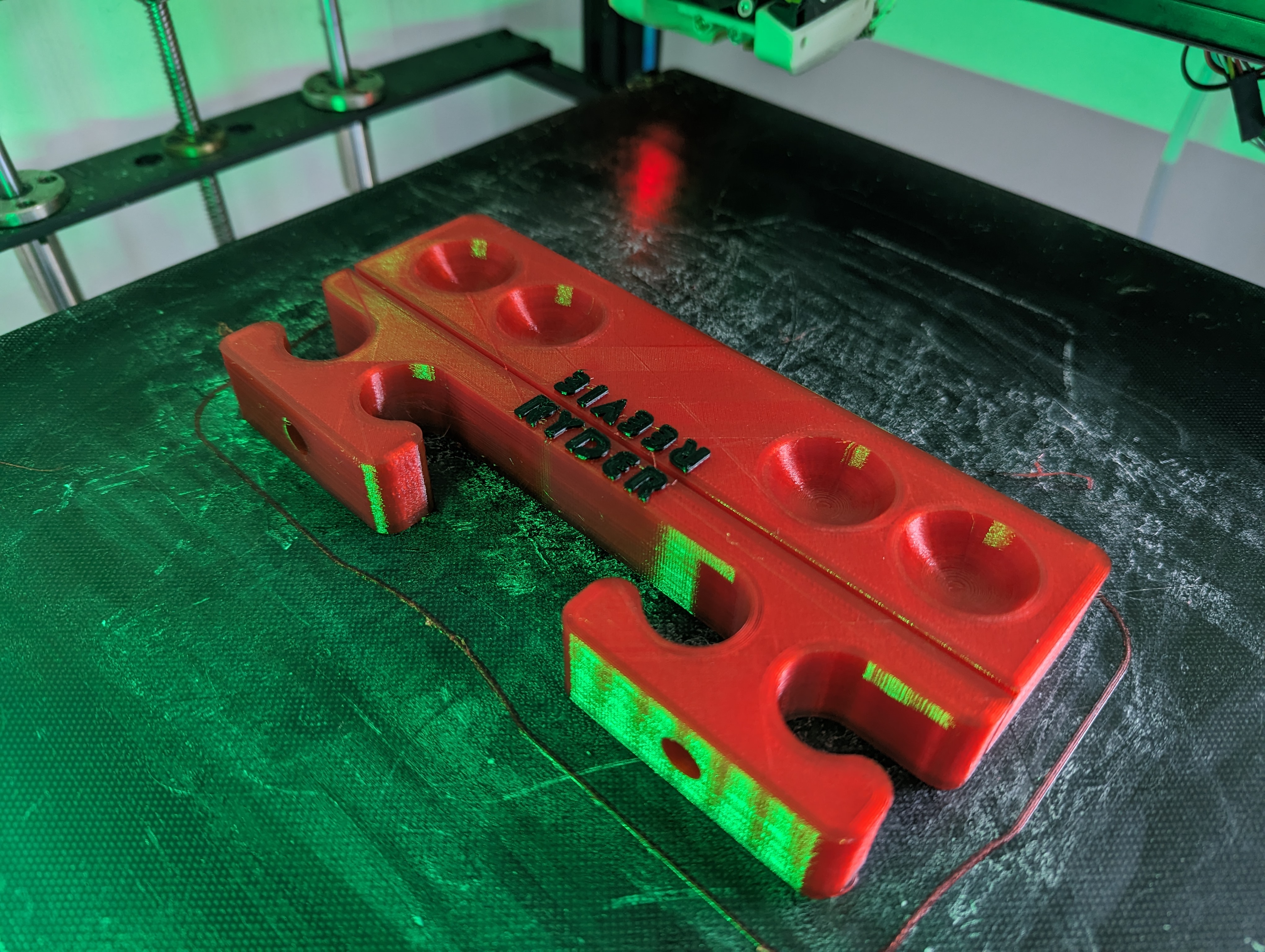 Miniatura 4 do modelo 3D Pool / Snooker cue holder