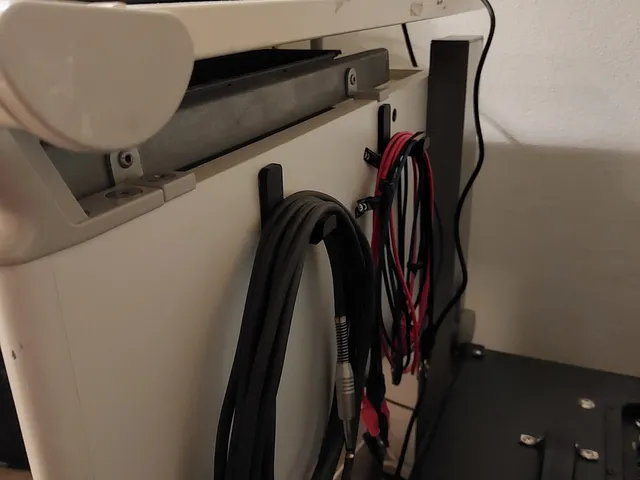 Cable hook