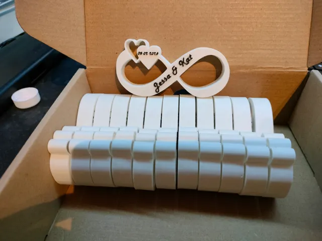 Wedding Giveaway infinity hart.