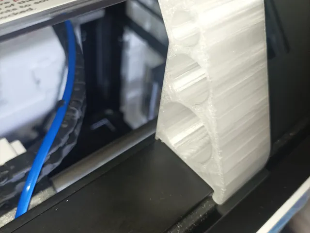 Holder / stopper for the upper cover of Qidi X-Smart 3