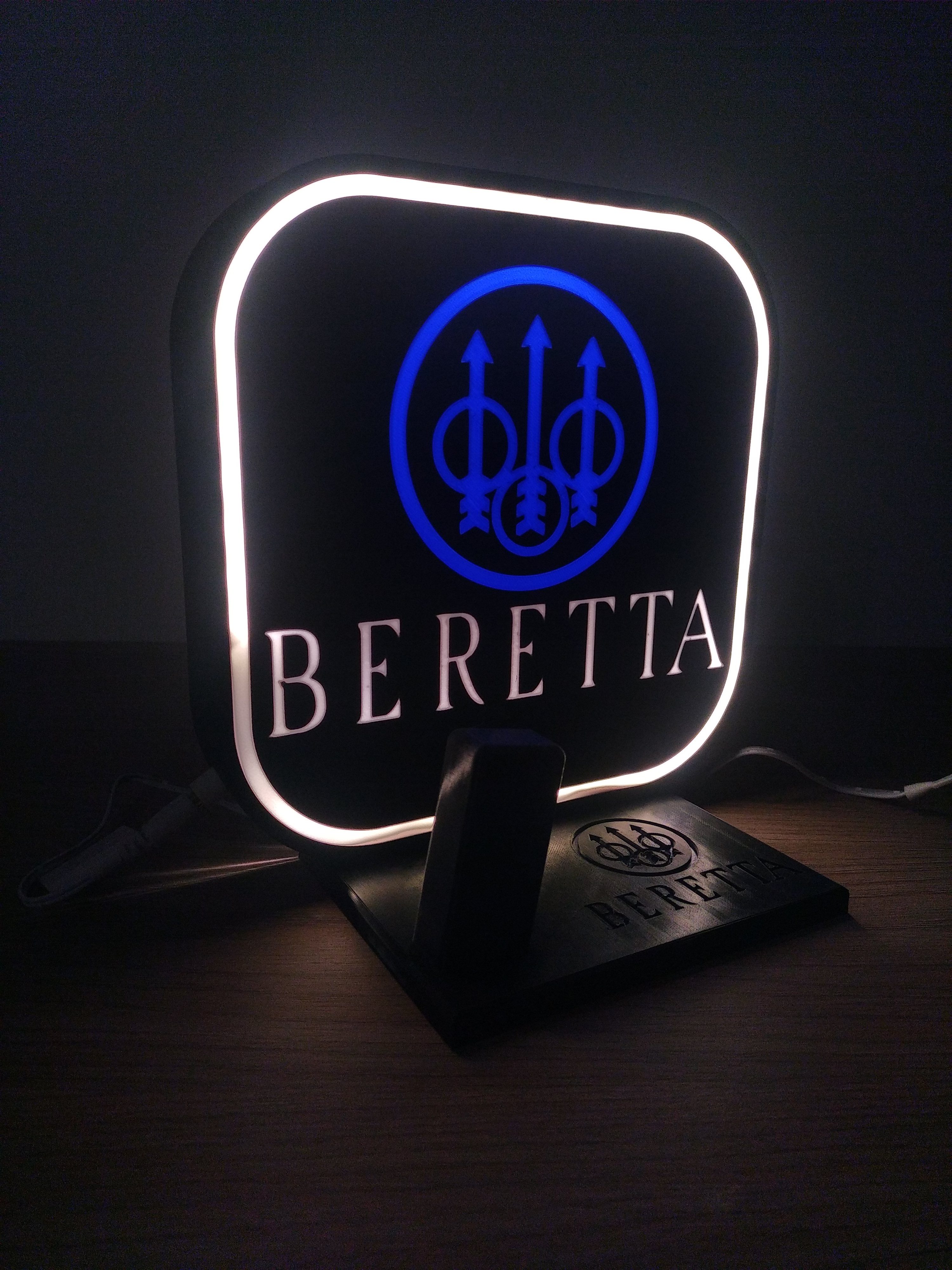 LAMP Storage BERETTA M9 STAND by AtelierGBB | Download free STL model ...