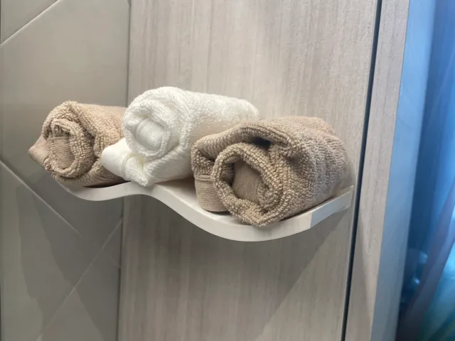 Wave Shelf